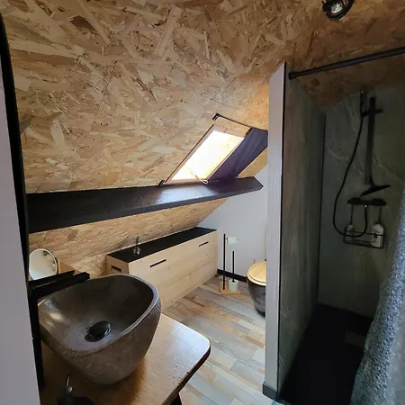 - La Grange
