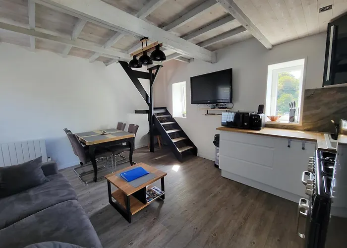 - La Grange Omonville-la-Rogue